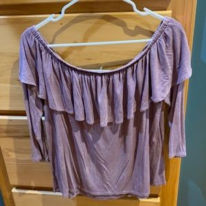 American Eagle quarter length top.